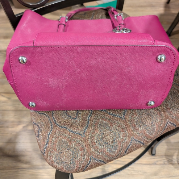 Michael Kors Fuchsia Shoulder Bag - Picture 6 of 9